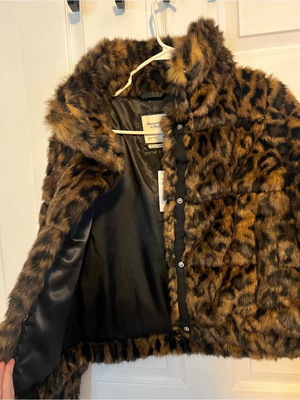 Abercrombie & Fitch Womens Leopard Faux Fur Puffer Jacket - Brown - Picture 3 of 4